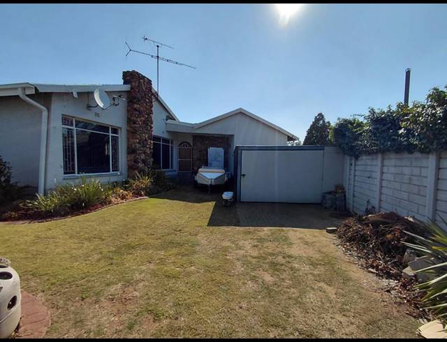 3 BEDROOM HOUSE FOR SALE IN VANDERBIJLPARK SE 1